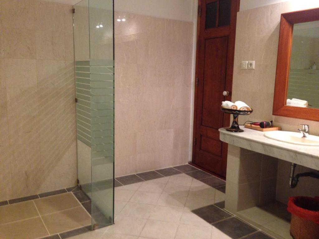 Villa Kunang Seminyak Zewnętrze zdjęcie